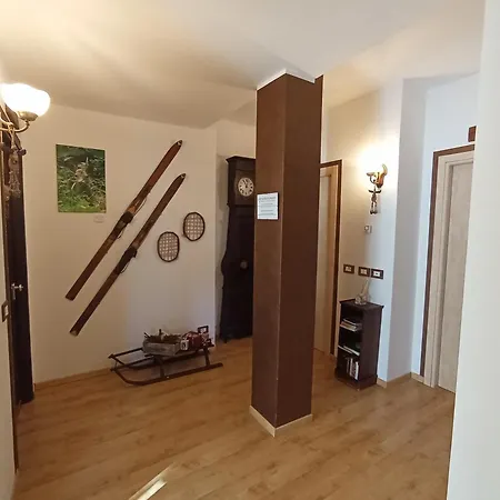 La Rocca Bianca Bed & Breakfast Demonte