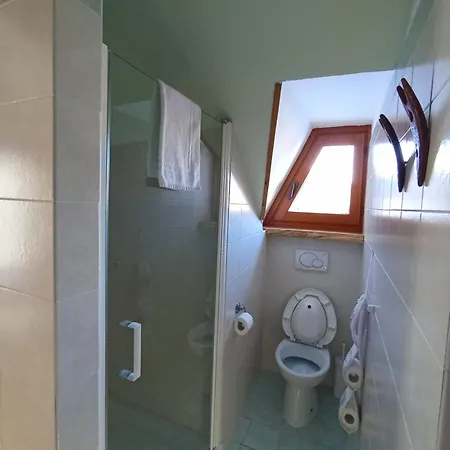 La Rocca Bianca Bed & Breakfast Demonte